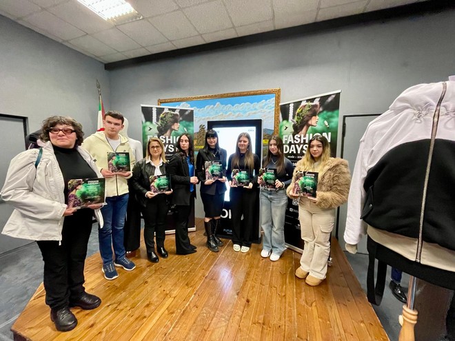 Alcuni dei ragazzi premiati stamattina presso la sede di Ascom