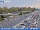 Le code in Autolaghi a causa dell'incidente di questo pomeriggio (foto dalla webcam di Autostrade per l'Italia)