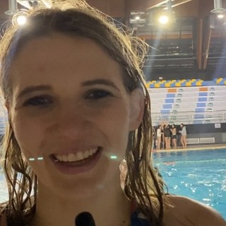 Amiche, lavoro e waterpolo: l'esperienza alla Busto Pallanuoto di Alessia Brusco