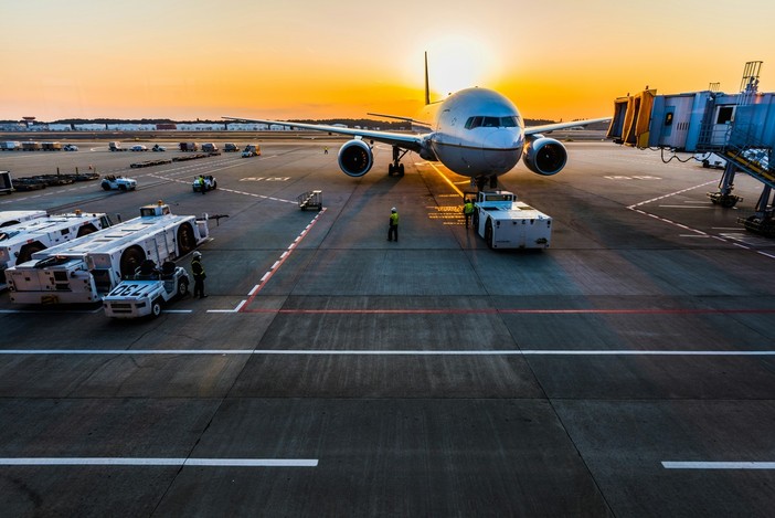 Aeroporto di Pisa, come trasferirsi da e per le destinazioni vicine e quali luoghi visitare