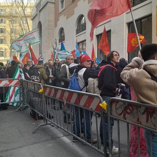 La manifestazione dei lavoratori Beko a Roma