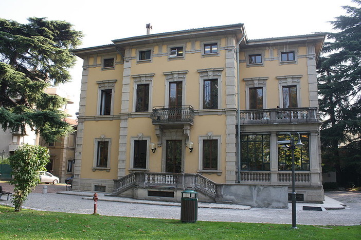 La Biblioteca Civica Augusto Marinoni