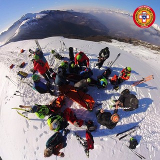 Esercitazione in Val di Rezzo per il Soccorso Alpino di Varese: focus sul trasporto su neve