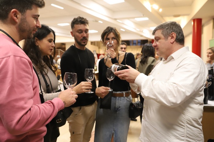 “Calici al museo - l’emporio dei vini”: appuntamento al Tessile il prossimo weekend