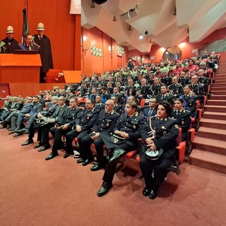 Sala Tramogge gremita per San Sebastiano, nel riquadro il comandante della Polizia Locale Stefano Lanna