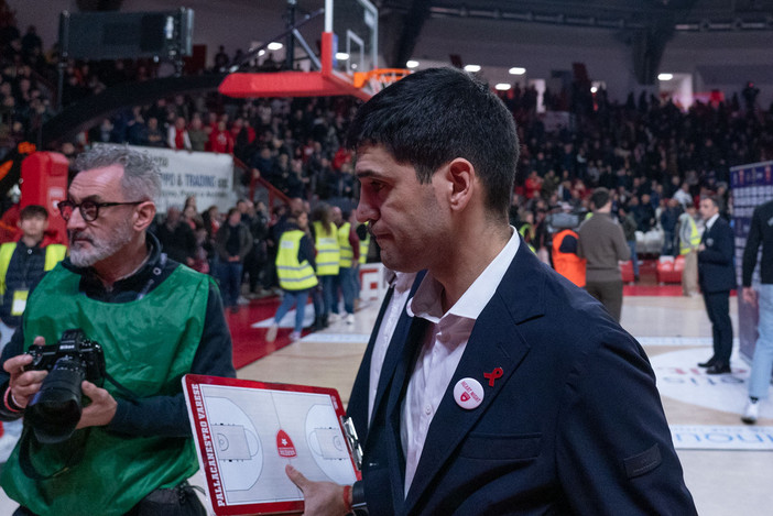 Quella di ieri contro Trento dovrebbe essere stata l'ultima partita di Herman Mandole come coach di Varese (foto Fabio Averna)