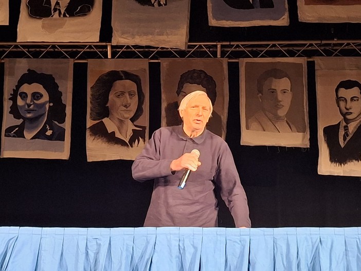 Don Ciotti sul palco del Teatro Manzoni