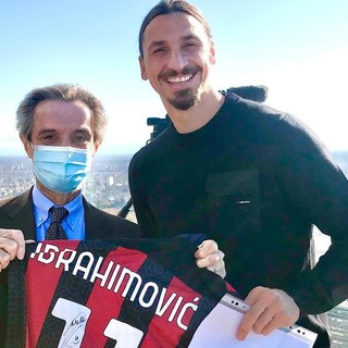 Festa Rosa Camuna: riconoscimento speciale al Milan per lo scudetto. E da Fontana un «forza Ibra»