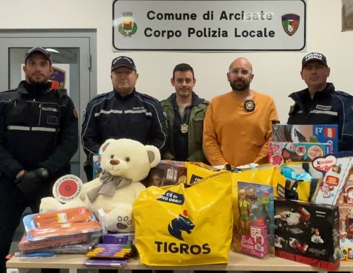 Furto organizzato al Tigros di Arcisate: denunciati tre stranieri con oltre 8.000 euro di merce rubata