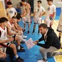 coach Luca Taverna durante un timeout (foto Rovelli)