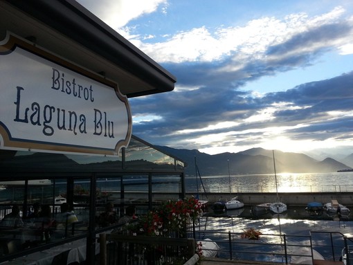 Manca il personale di cucina, il ristorante Laguna Blu di Leggiuno chiude il martedì