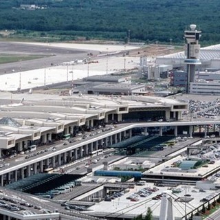 Attacco hacker filorusso, in tilt il sito dell'aeroporto di Malpensa