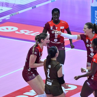 Uyba-Bergamo, cresce l'attesa per il debutto all'arena. Le farfalle cercano la prima gioia