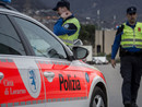 Fuori strada con l'autobus in Canton Ticino: conducente del Varesotto lotta per la vita