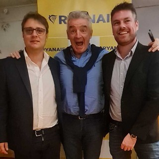 Nella foto, da sinistra: Fabrizio Francioni, Head of Comms for Italy, Michael O'Leary, Ryanair Group CEO, e Shane Carty, HR Director Malta Air