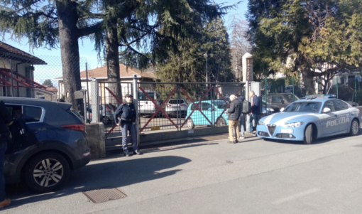 Studente accoltella insegnante all'Enaip di Varese. La scuola: «Ragazzo sempre seguito, vicini alla collega ma anche alla famiglia del giovane»