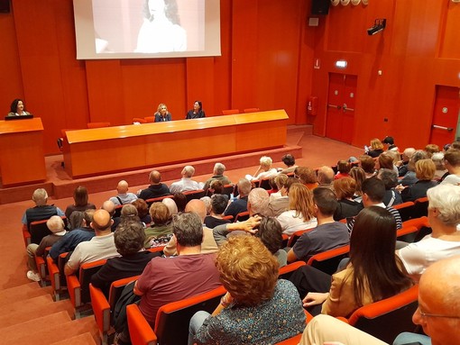 Sala Tramogge, Molini Marzoli, strapiena per un incontro di BA Book