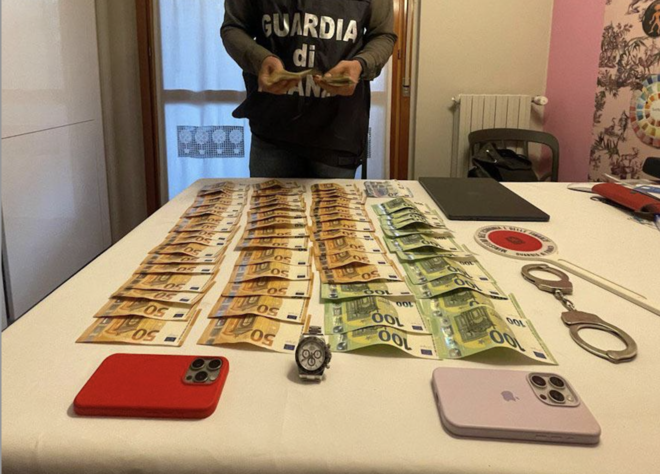 Arrestato dalla Finanza di Gallarate per riciclaggio il presidente del Novaromentin, società di Serie D