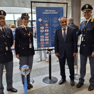 Malpensa, varchi agevolati per i cittadini degli Emirati grazie a &quot;E Gates&quot;