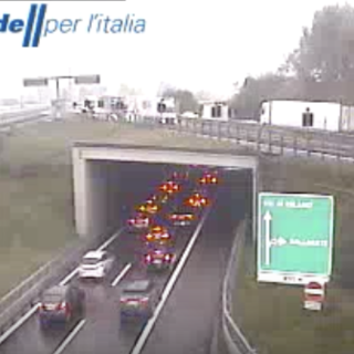 Le code in zona (da webcam di Autostrade per l'Italia)