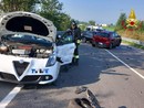 FOTO. Schianto tra tre auto sulla provinciale a Solaro, quattro le persone soccorse