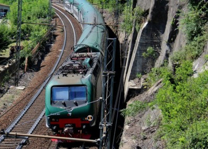 Domodossola-Milano: stop ai treni per lavori nel weekend