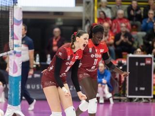 La Eurotek Uyba Busto Arsizio batte nettamente Cuneo per 3 a 0 (foto a cura di Fotografia Galbiati)