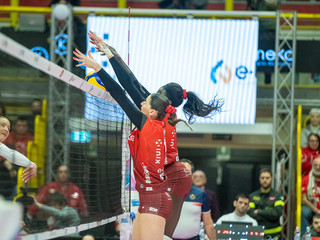 La Eurotek Uyba Busto Arsizio batte nettamente Cuneo 3 a 0 (foto a cura di Fotografia Galbiati)