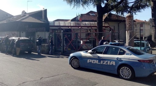 A processo con il rito immediato lo studente di 17 anni che lo scorso febbraio accoltellò la sua insegnante all'Enaip di Varese