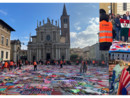 VIDEO E FOTO. Viva Vittoria, Busto mai così a colori: «Noi tessitrici sociali»