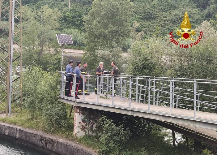 Ancora senza esito le ricerche dell'operaio caduto venerdì nel fiume Adda nel Milanese