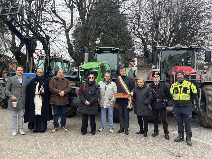 Festa degli agricoltori a Gorla Maggiore. Zappamiglio: «Passione, fatica e gioia. Siete un esempio per tutti»