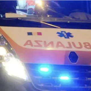 Incidenti nella notte, quattro giovanissimi soccorsi a Gallarate