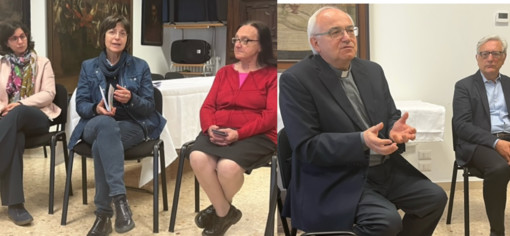 Da sinistra Marcolini, Gallazzi, Santinelli, monsignor Pagani e Attolini