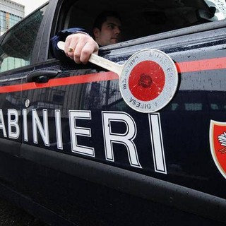 Trovato con 25 dosi di cocaina in auto: giovane arrestato dai carabinieri di Busto Arsizio