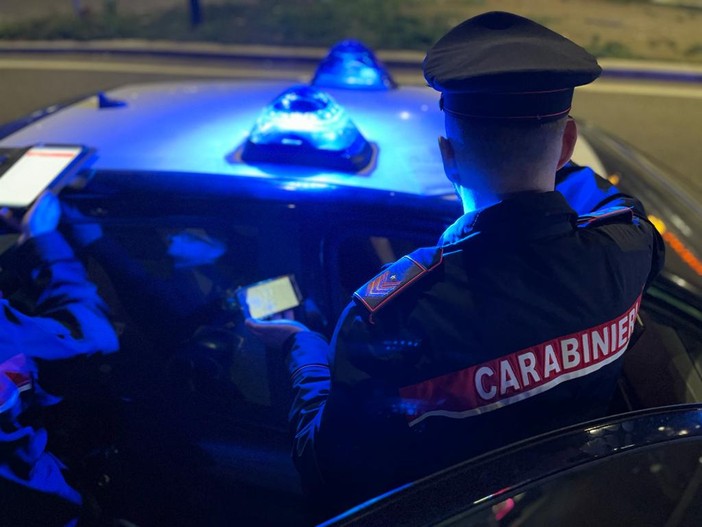 Garbagnate Milanese: spara quattro colpi di pistola e uccide l'amante della moglie, arrestato