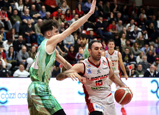 Basket, serie B: Legnano perde un'occasione