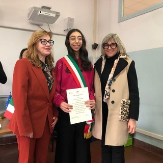 FOTO E VIDEO. Beatrice Carlomagno è il nuovo sindaco delle scuole Bossi: un progetto di legalità, cultura e innovazione