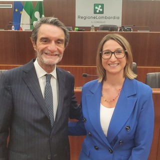 Romana Dell'Erba col governatore Attilio Fontana e, sotto, col presidente del Consiglio regionale Federico Romani