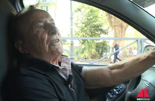 Taxi: parla l'autista più vecchio di Roma. &quot;Da Sordi a quella corsa con Draghi al Quirinale&quot;