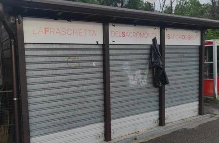 La nuova fiaschetteria in piazzale Pogliaghi al Sacro Monte, una &quot;costola&quot; della Corte dei Brut, sarà aperta da martedì prossimo