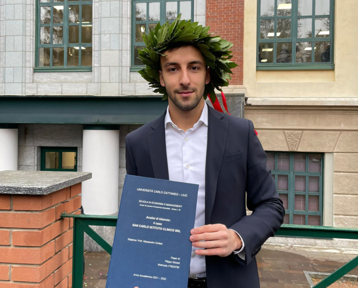 Il tigrotto Ghioldi si laurea in Economia. E ora ti aspettiamo in campo, dottore