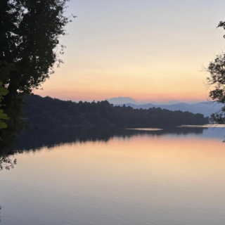 METEO. Una settimana di sole e temperature miti nel Varesotto. Ma attenzione alla nebbia