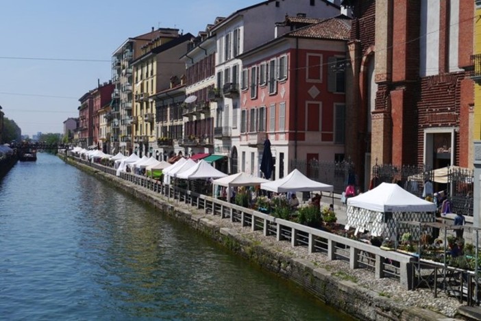 Fuoriporta: domenica 6 ottobre scopri Fiori&amp;sapori sul Naviglio Grande di Milano tra emozioni e suggestioni