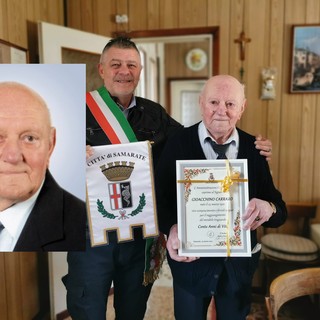 Olindo premiato per i suoi 100 anni dal sindaco Enrico Puricelli