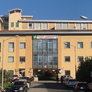 Guasto alla tubatura dell'impianto idrico all'ospedale di Luino: trasferito il punto prelievi