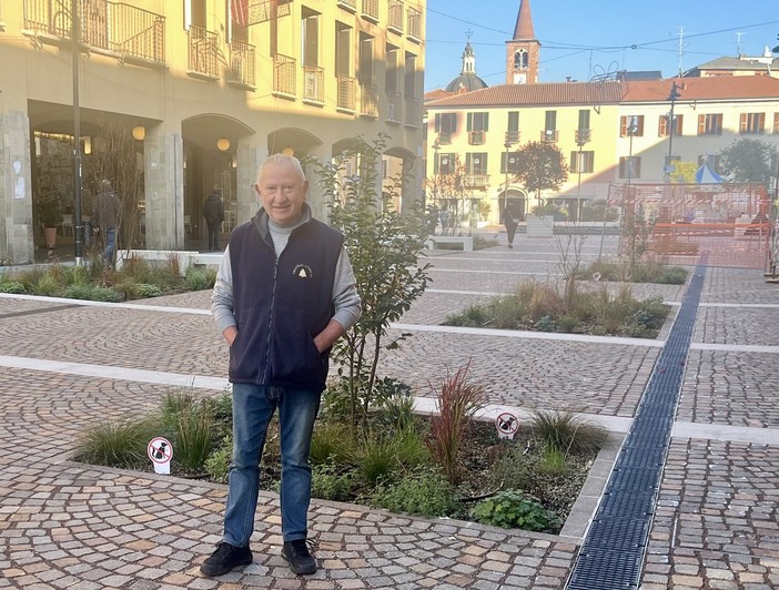 VIDEO. «Nella via Cavallotti riqualificata passa tanta gente. Ora il centro di Busto è bellissimo: perché fare concorrenza ai negozi con le bancarelle?»