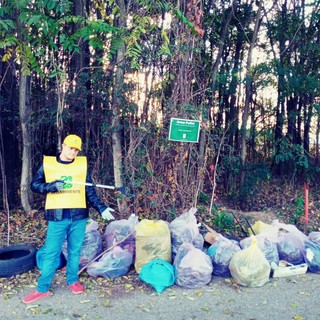 “Puliamo il mondo” al parco di via De Gasperi a Castellanza