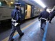 Sul treno insieme a moglie e figlio, ma aveva il divieto di avvicinamento: arrestato dalla Polfer di Varese