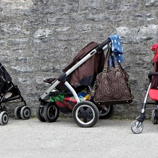 In Lombardia quasi 200mila famiglie con almeno tre figli: «Aiutiamole concretamente»